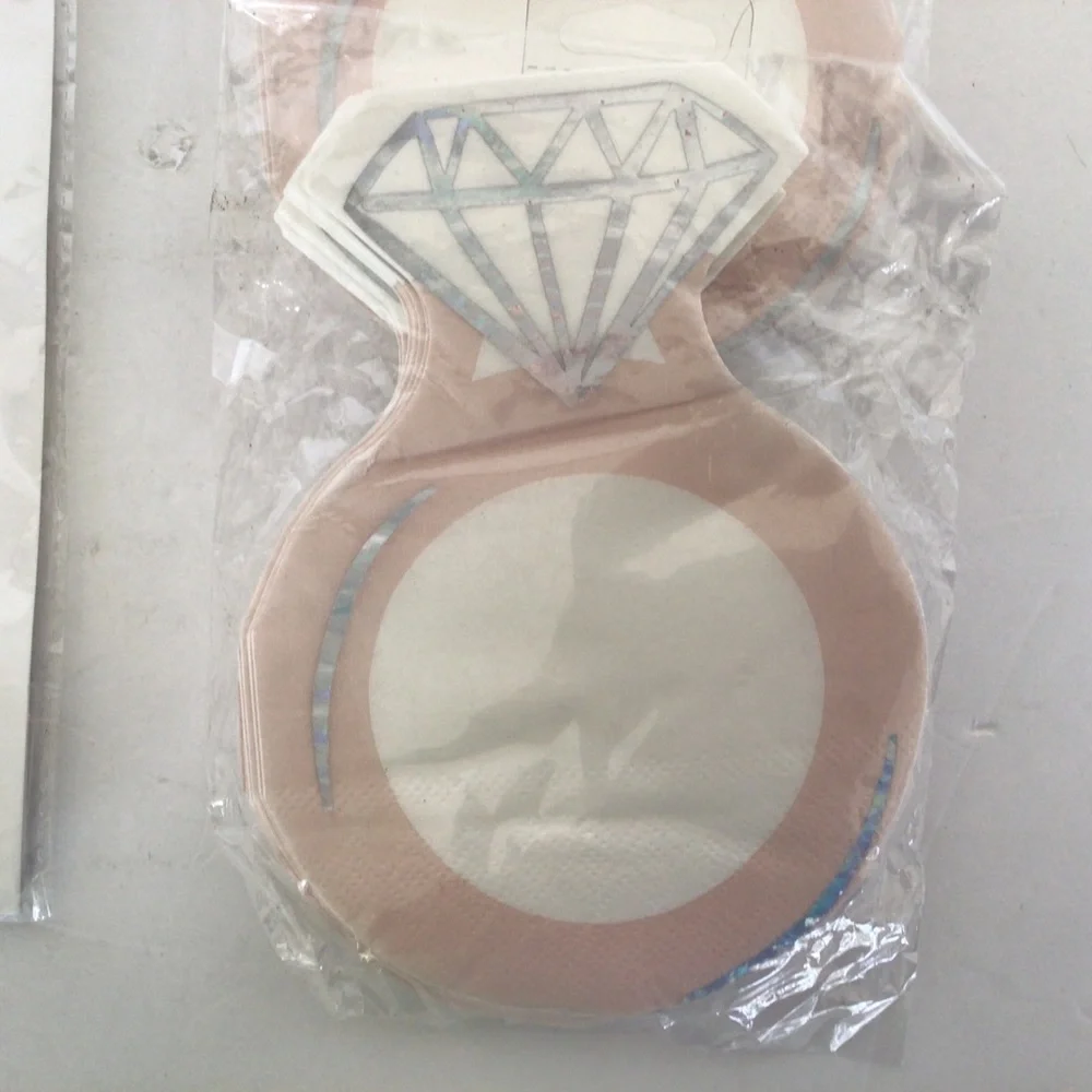 PIER ONE BRIDAL SHOWER WEDDING RING DECORATIONS NWT